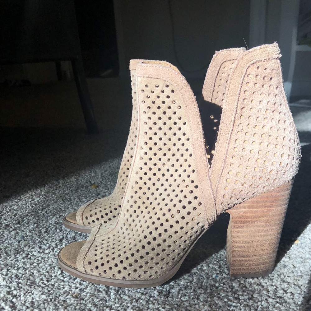 Lucky Brand booties